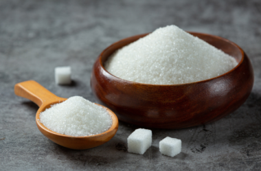 Tirar o açúcar emagrece: Quantos quilos você pode perder?
